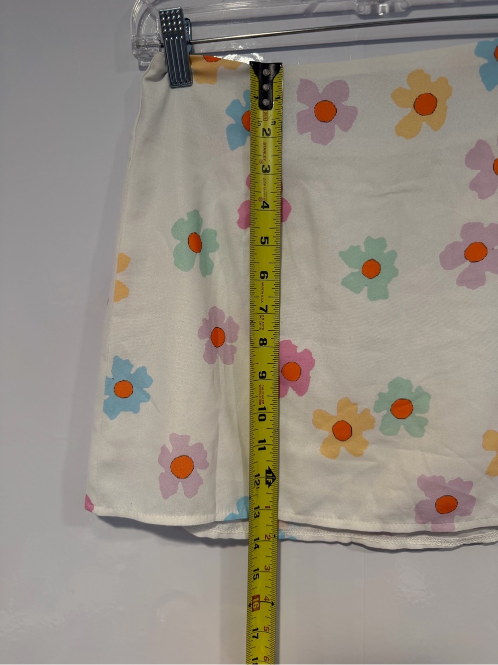 Princes Polly retro Floral Print A-Line Mini Skirt in Cream - Picture 3 of 5